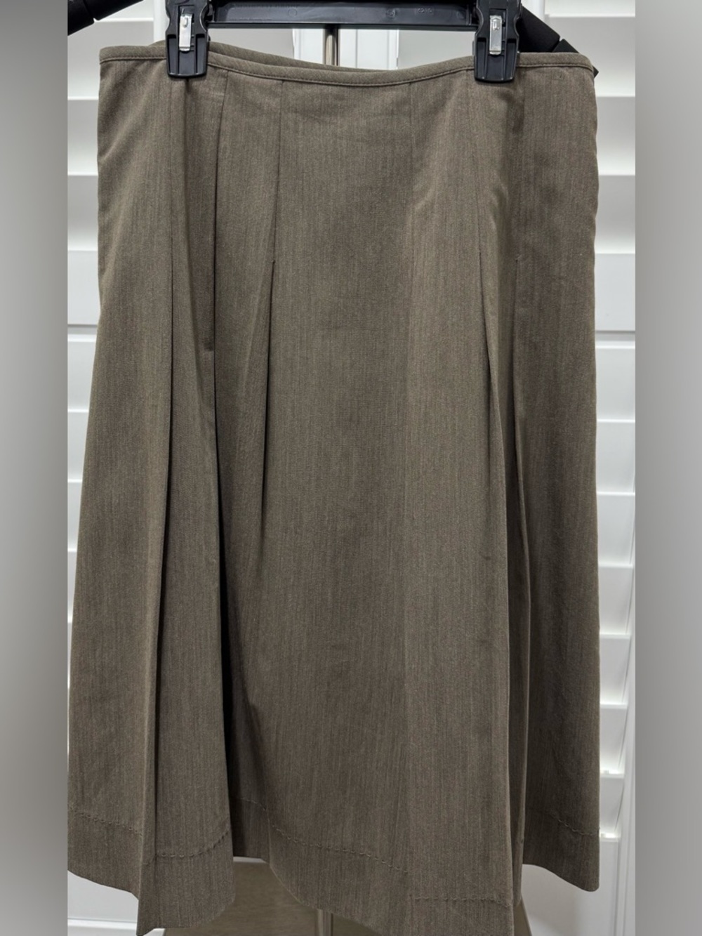 Apostrophe Olive Brown Pleated A-Line Skirt